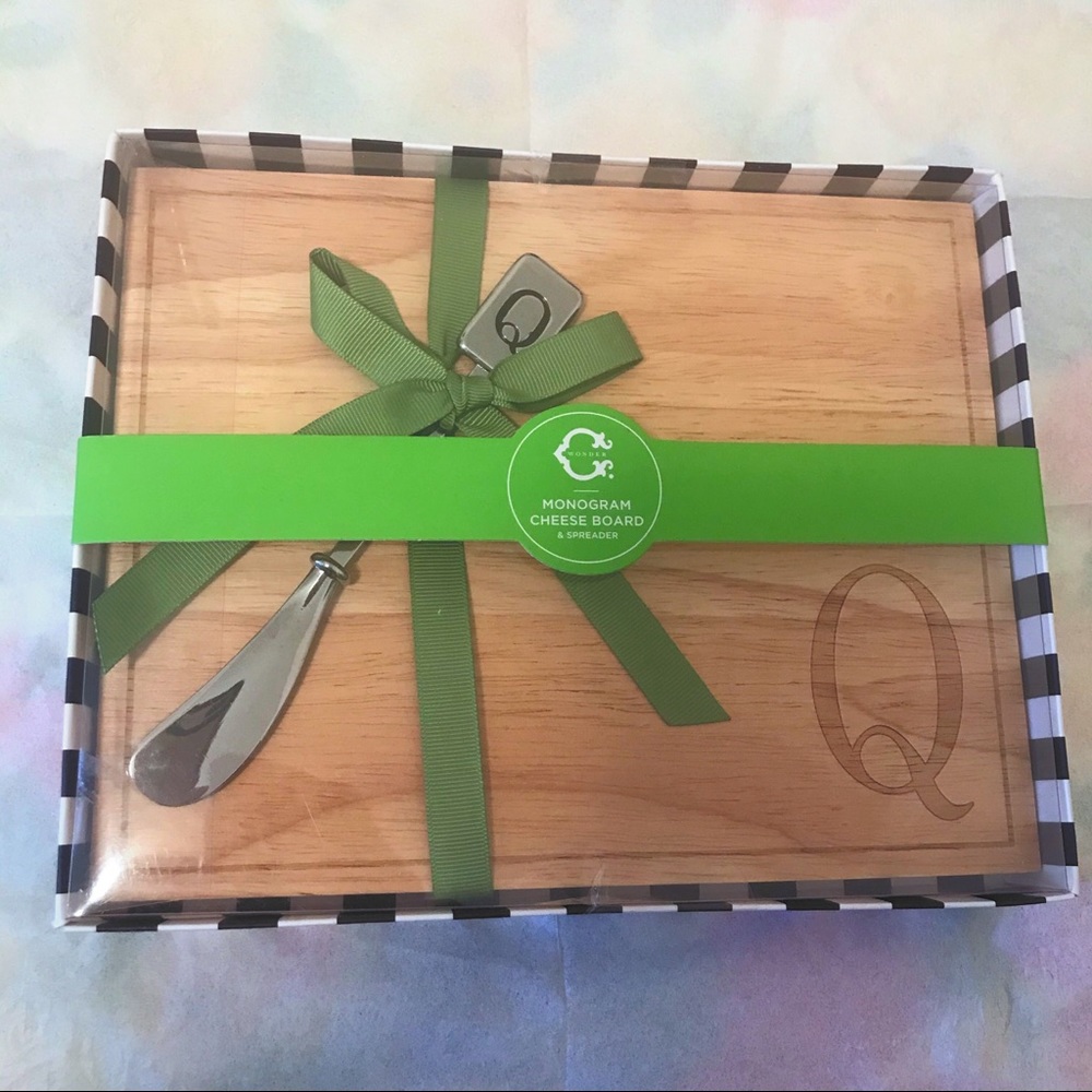 NWT C Wonder Monogram Cheese Board & Spreader